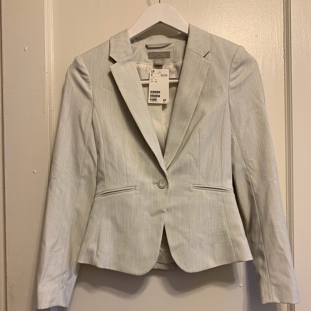 NWT Fitted Women’s Blazer